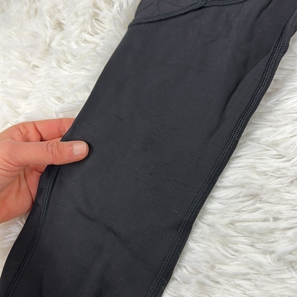 Lululemon Toasty Tech Tight II Black - Picture 4 of 7